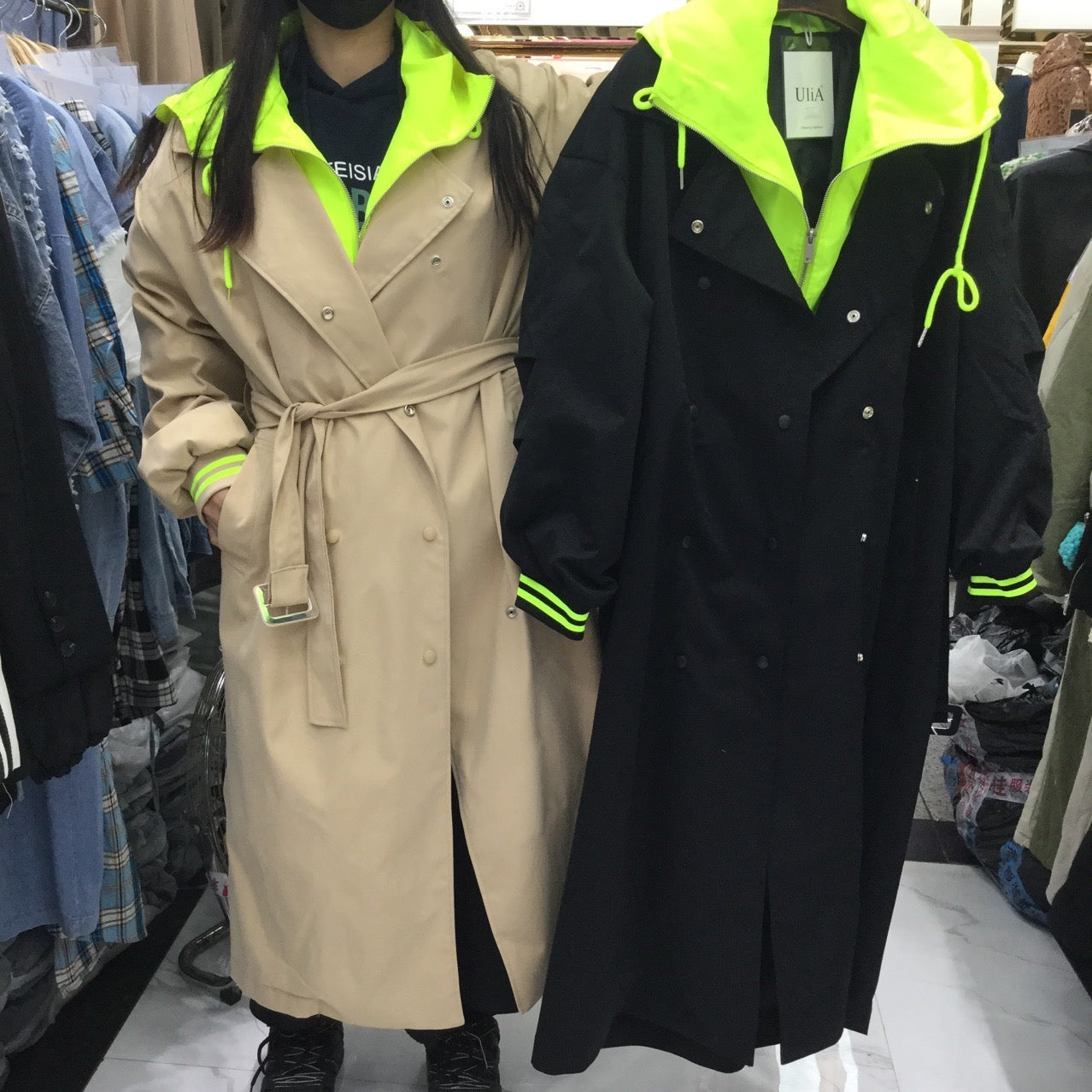 Fluorescent Trench