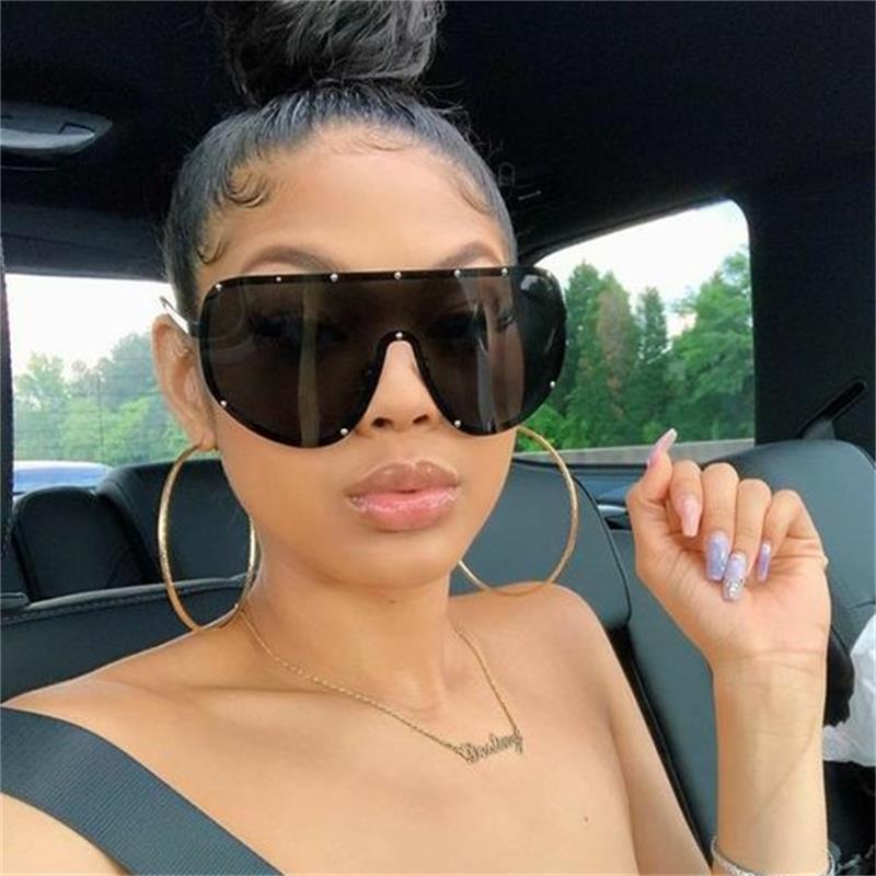 Ski sunglasses
