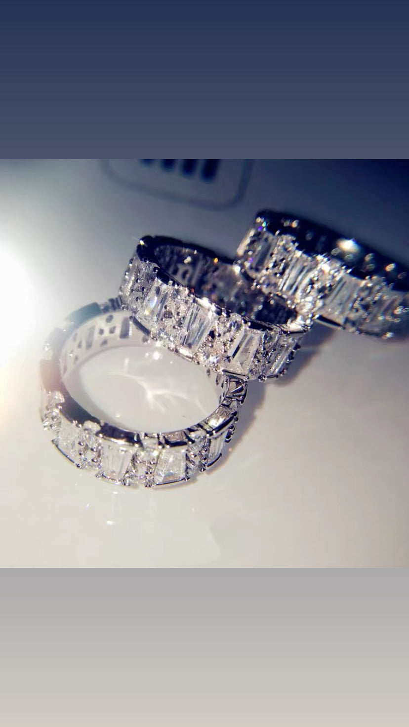 Stacked Diamonds