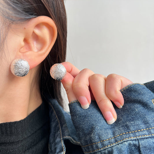 Elegant Textured Stud Earrings