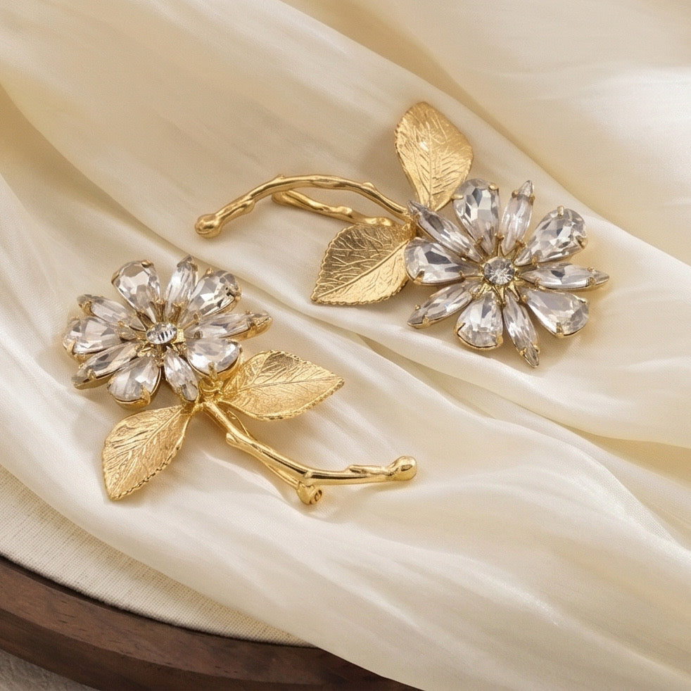 Golden Bloom Hair Pin