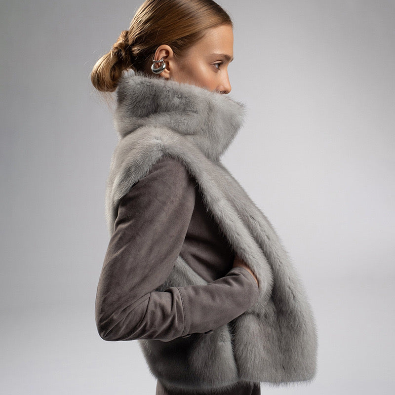 Lux Faux Fur High-Neck Vest — Soft Gray Elegance