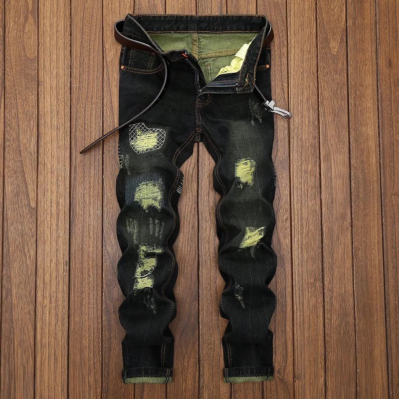 Graphic Jeans.