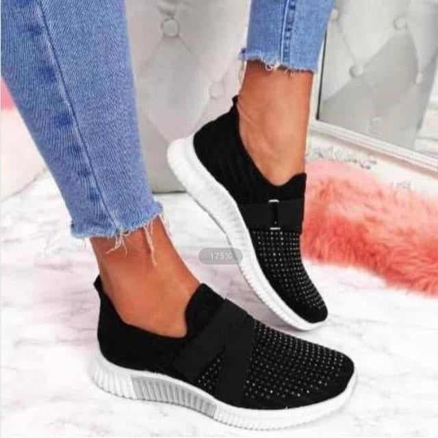 Soft top casual