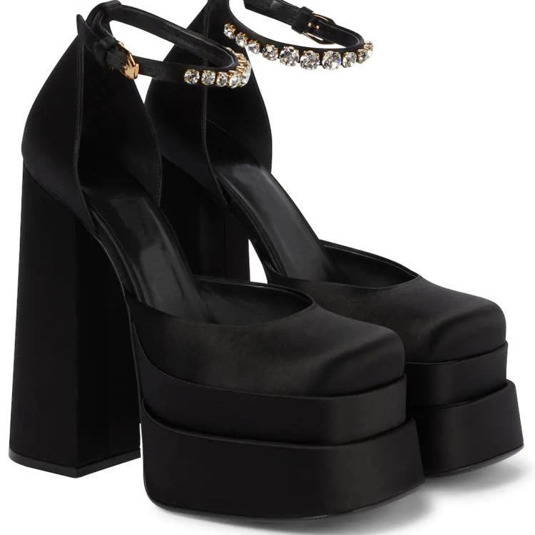 Chunky Mary Janes
