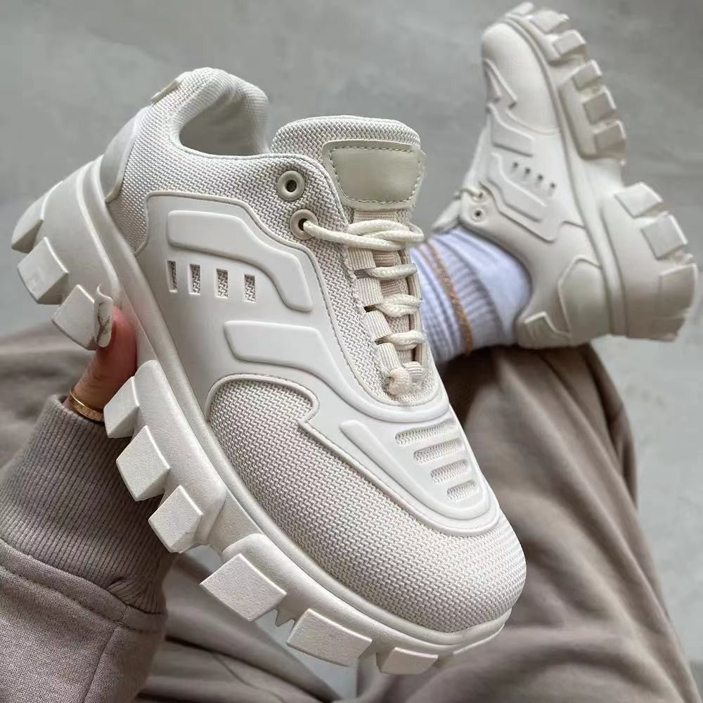 Capri Sneaker
