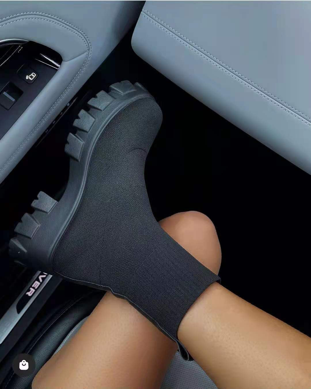 Chunky Knit Sock Boots – Ultra-Comfortable and Trendy Platform Design